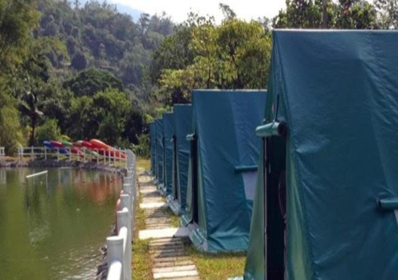Paradise Valley Resort Broga Semenyih Buitenkant foto