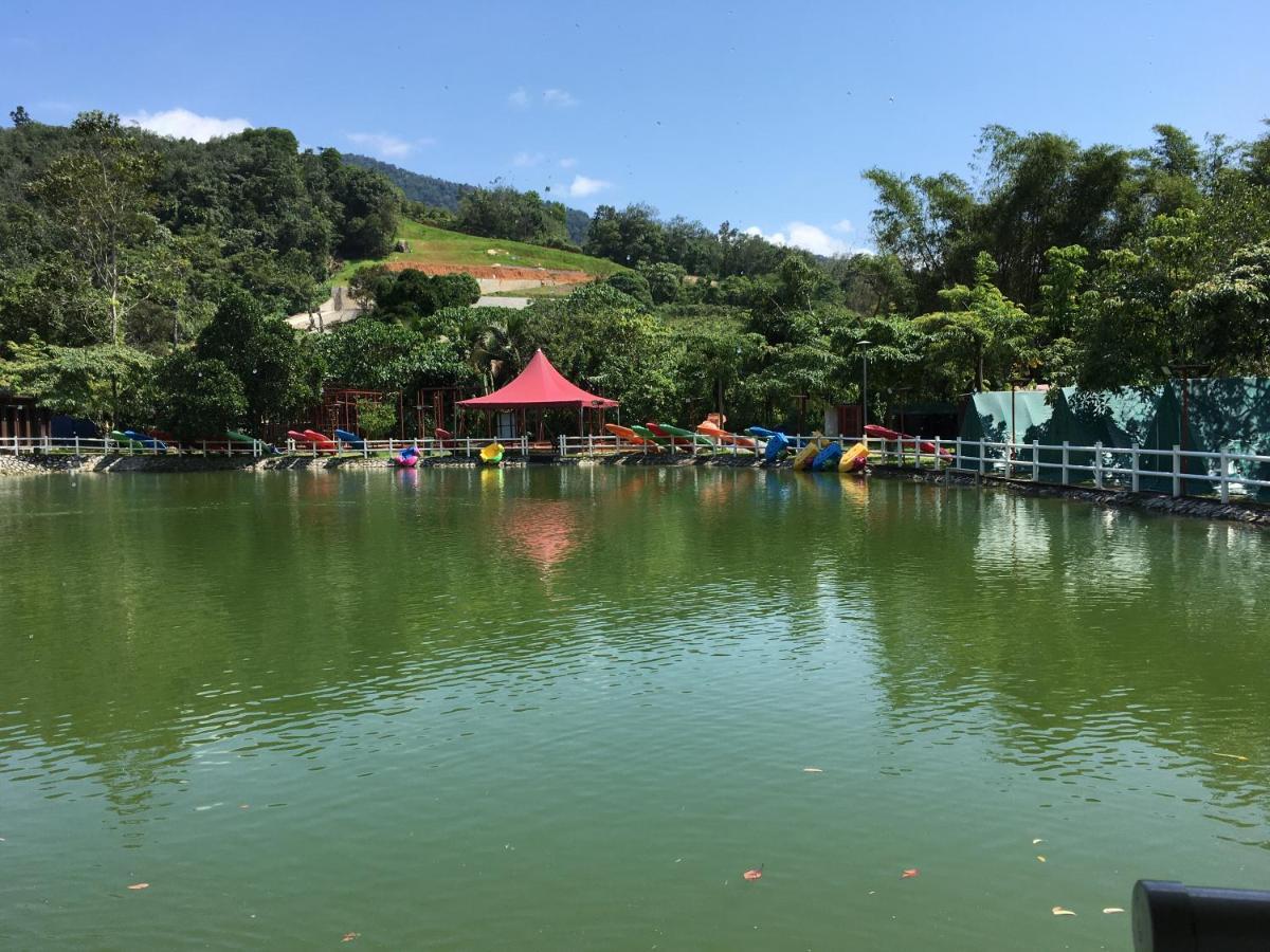 Paradise Valley Resort Broga Semenyih Buitenkant foto